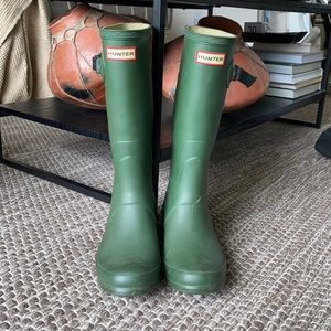 Hunter rain boots
